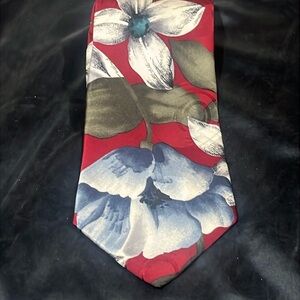 Vintage Ferracci burgundy red imported silk floral tie‎ - Mens Father’s Day -